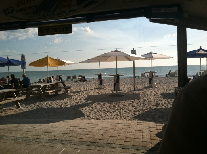 Florida Clearwater Caddy's on the Beach photo 3