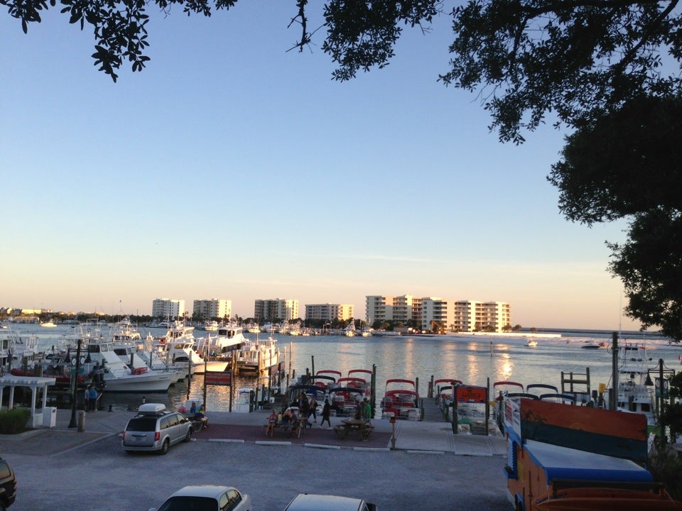 Florida Fort Walton Beach Dewey Destin's Harborside photo 5