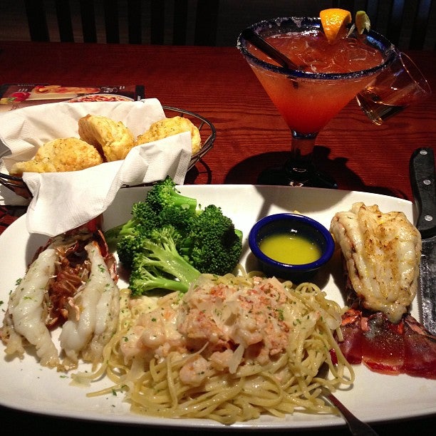 California Sacramento Red Lobster photo 3