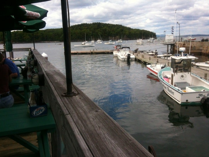 Maine Ellsworth Fish House Grill photo 3