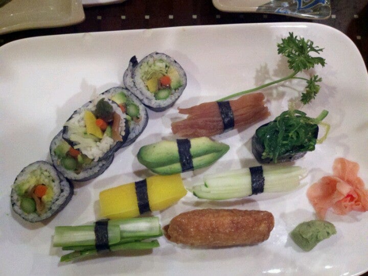 New Jersey Vineland Tomo Sushi Japanese Restaurant photo 3