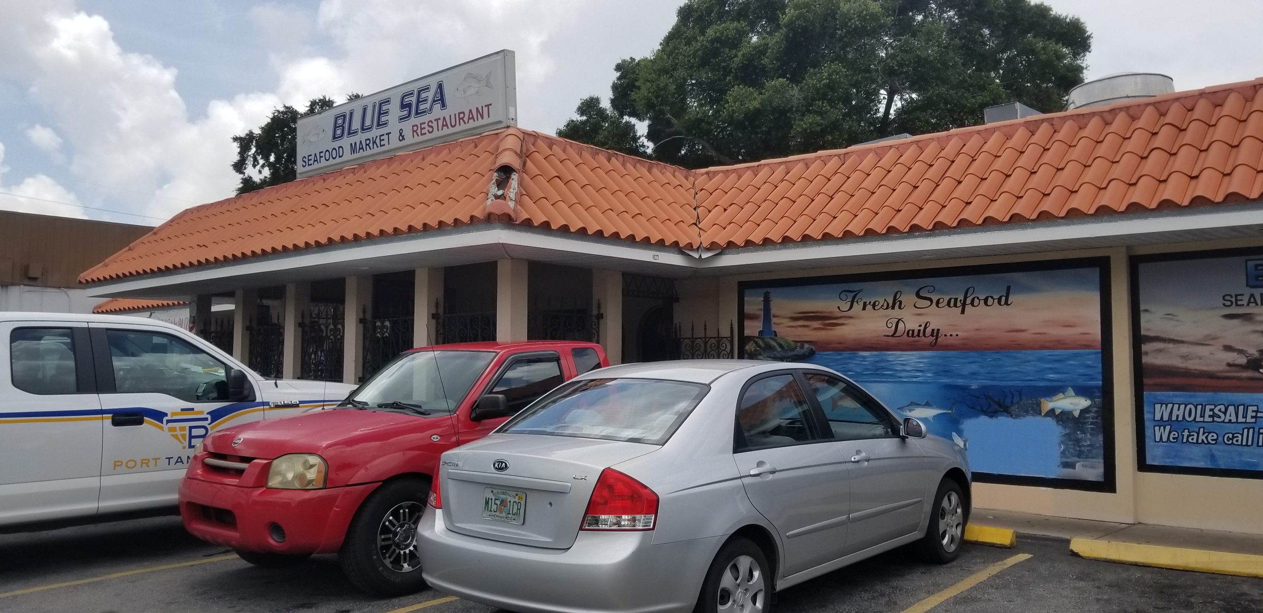 Florida Tampa Blue Sea Fish Market photo 3