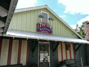 Alabama Foley Tin Top Restaurant & Oyster Bar photo 5
