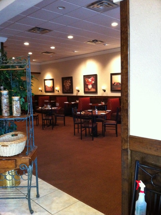 Virginia Lynchburg Milano's Italian Restaurant photo 3