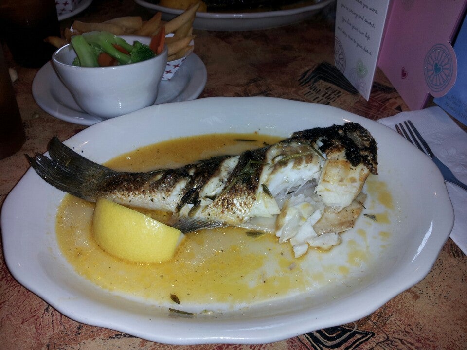 New York Long Island Catfish Annies Restaurant and Fresh Seafood Market photo 5