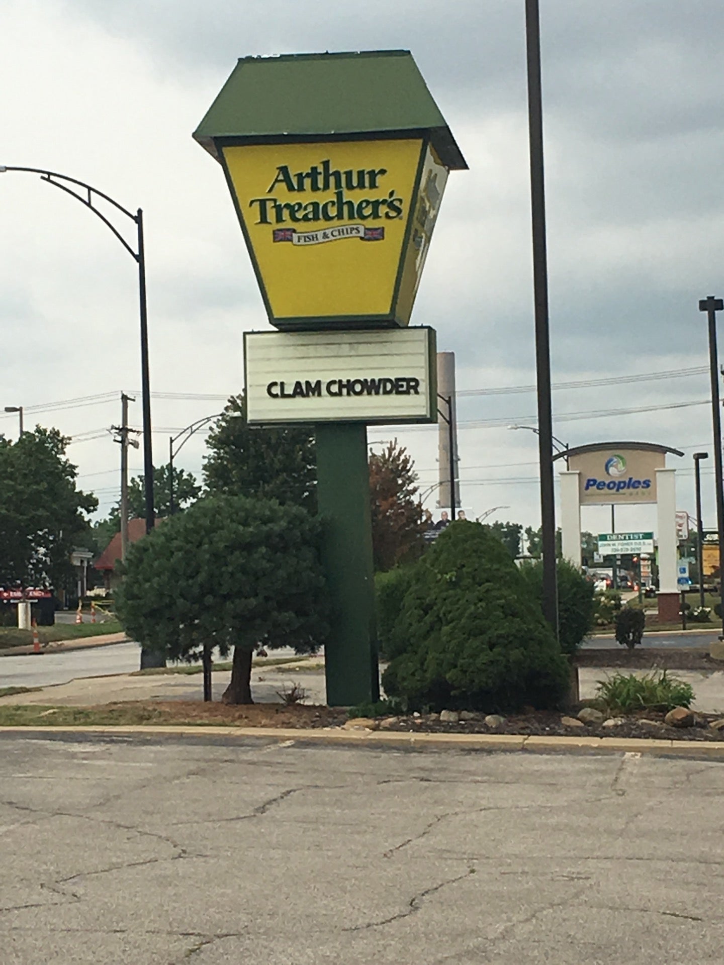 Ohio Cuyahoga Falls Arthur Treacher's Fish & Chips photo 3