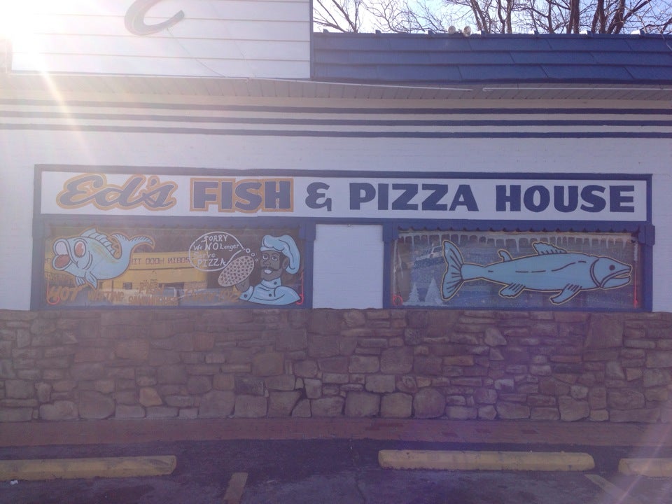 Tennessee Nashville Ed's Fish & Pizza House photo 3