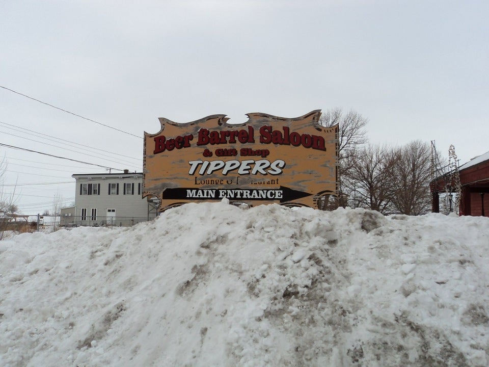 Ohio Sandusky Tippers Seafood & Steak House photo 3