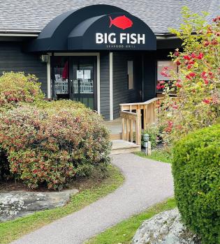 Vermont Montpelier Big Fish Seafood Grill photo 3