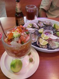 Texas Pasadena Mannie's Seafood photo 7