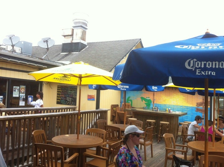 South Carolina Charleston Loggerhead's Beach Grill photo 7