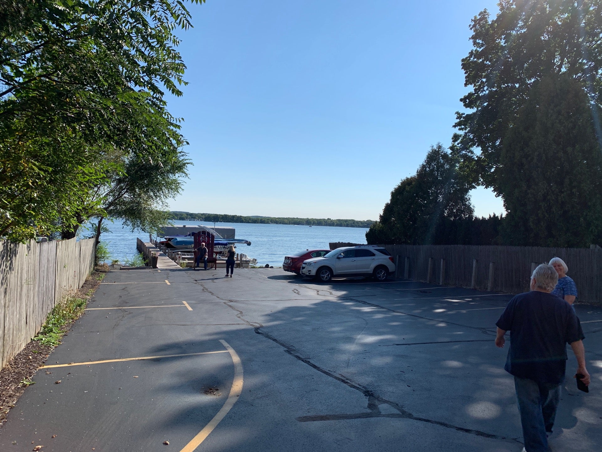 Wisconsin Oconomowoc Doc's Dry Dock photo 5