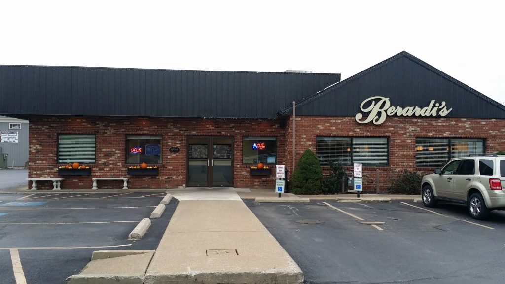 Ohio Sandusky Berardis Family Restaurant photo 3