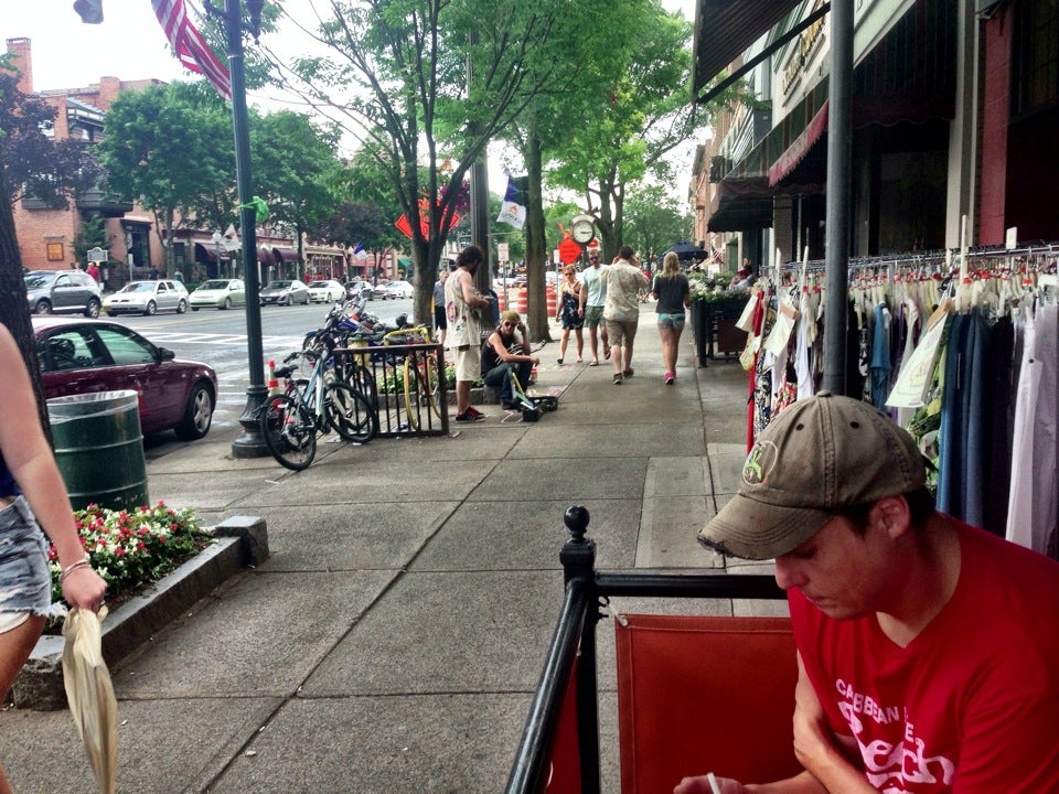 New York Saratoga Springs Circus Cafe photo 5