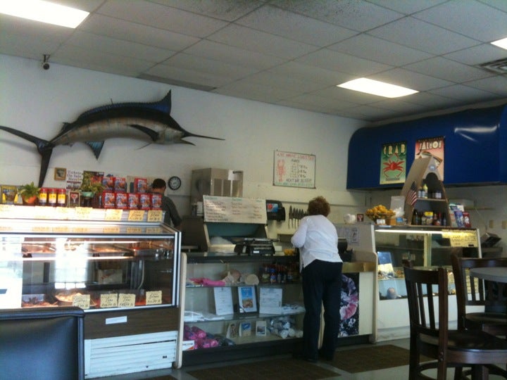 Virginia Lynchburg Blue Marlin Seafood Market photo 3