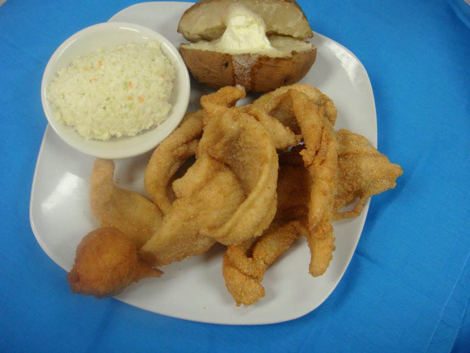 Tennessee Columbia Catfish Campus Restaurant photo 3