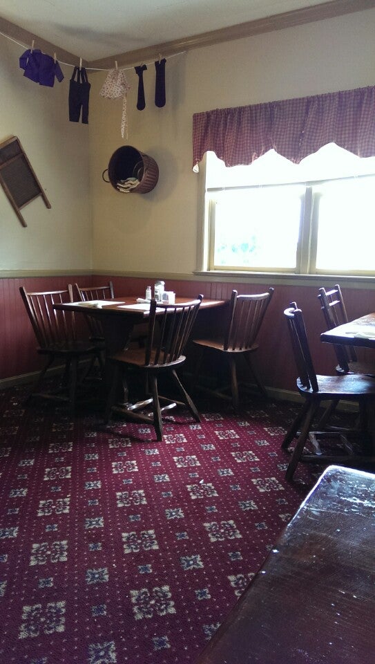 Pennsylvania Reading Windmill Family Restaurant photo 7