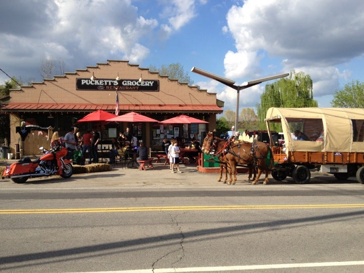 Tennessee Franklin Puckett's Grocery and Restaurant photo 7