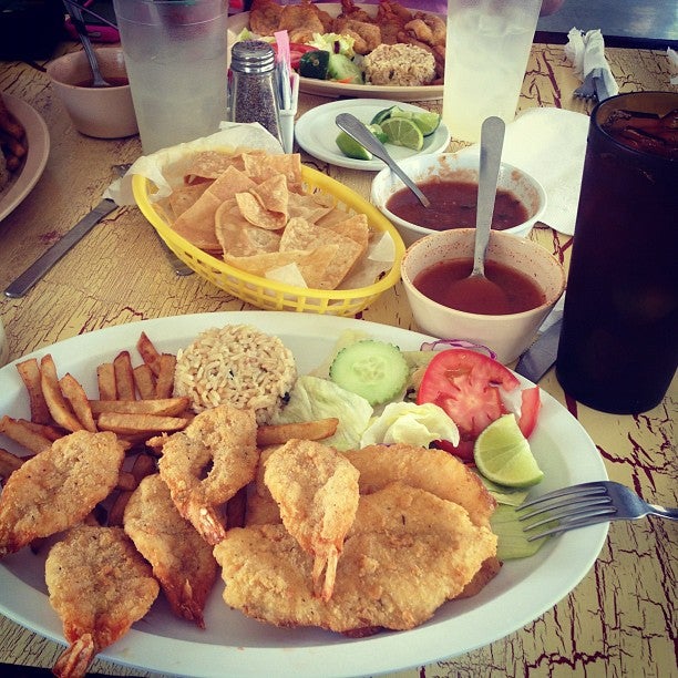 Texas Brownsville Golden Coastal Seafood photo 3