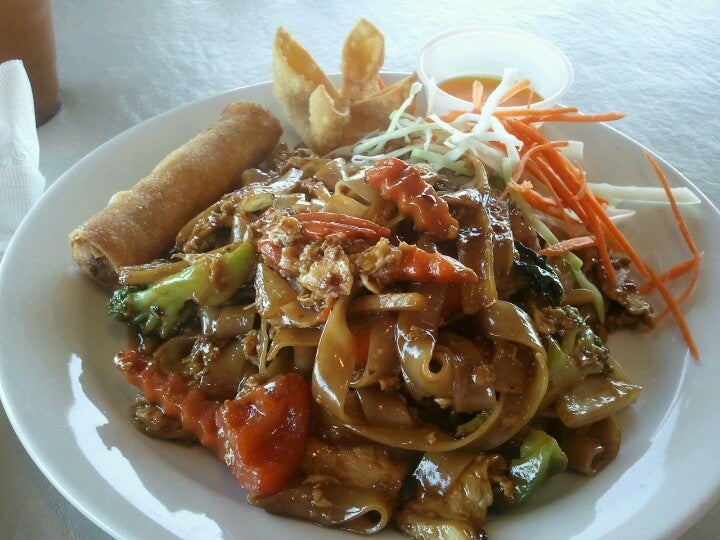 Ohio Springfield Tik's Thai Express photo 7