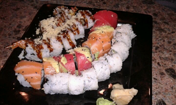 Ohio Toledo Spicy Tuna Sushi Bar & Grill photo 3