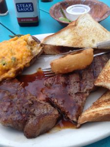 Texas Baytown Noah's Ark Bar & Grill photo 5