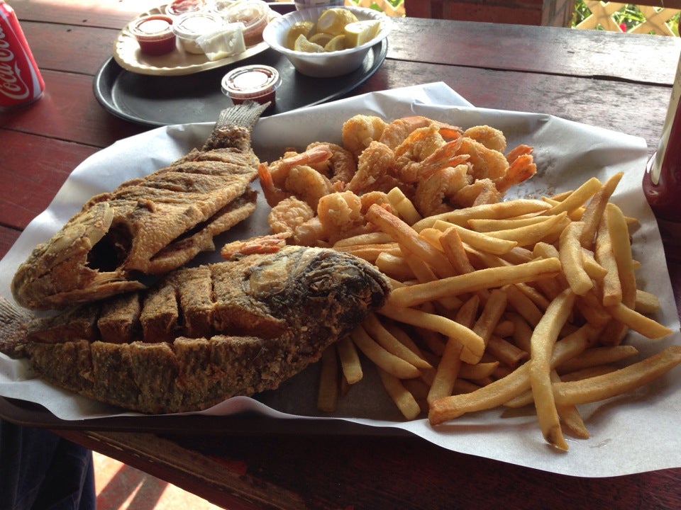 Texas Baytown Pier Eight Seafood Fish Market photo 3