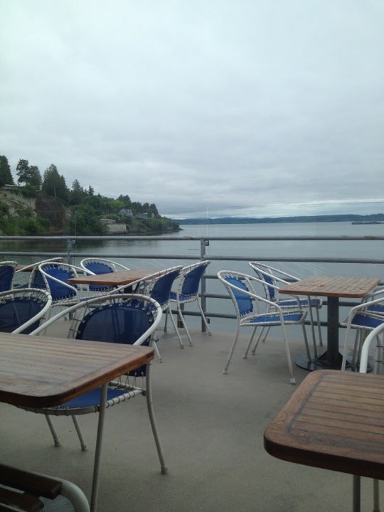 Washington Silverdale Ray's Boathouse Cafe