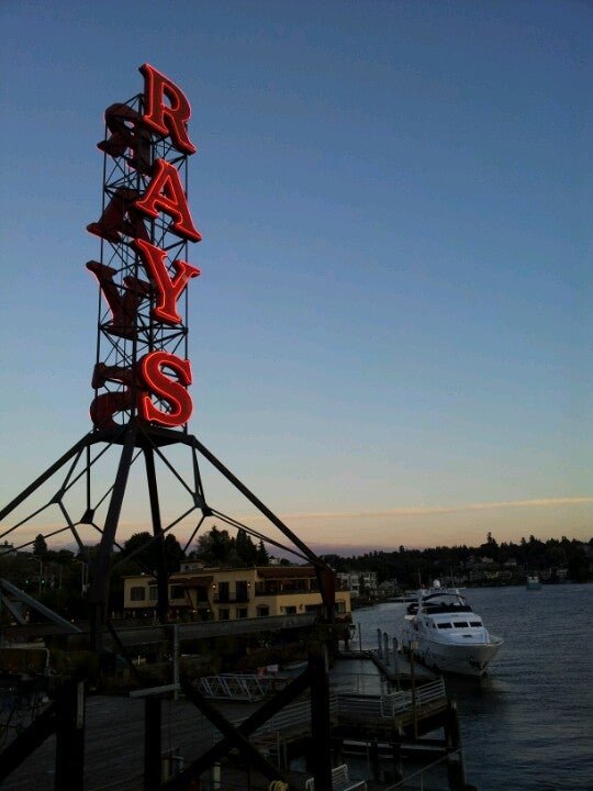 Washington Silverdale Ray's Boathouse Cafe