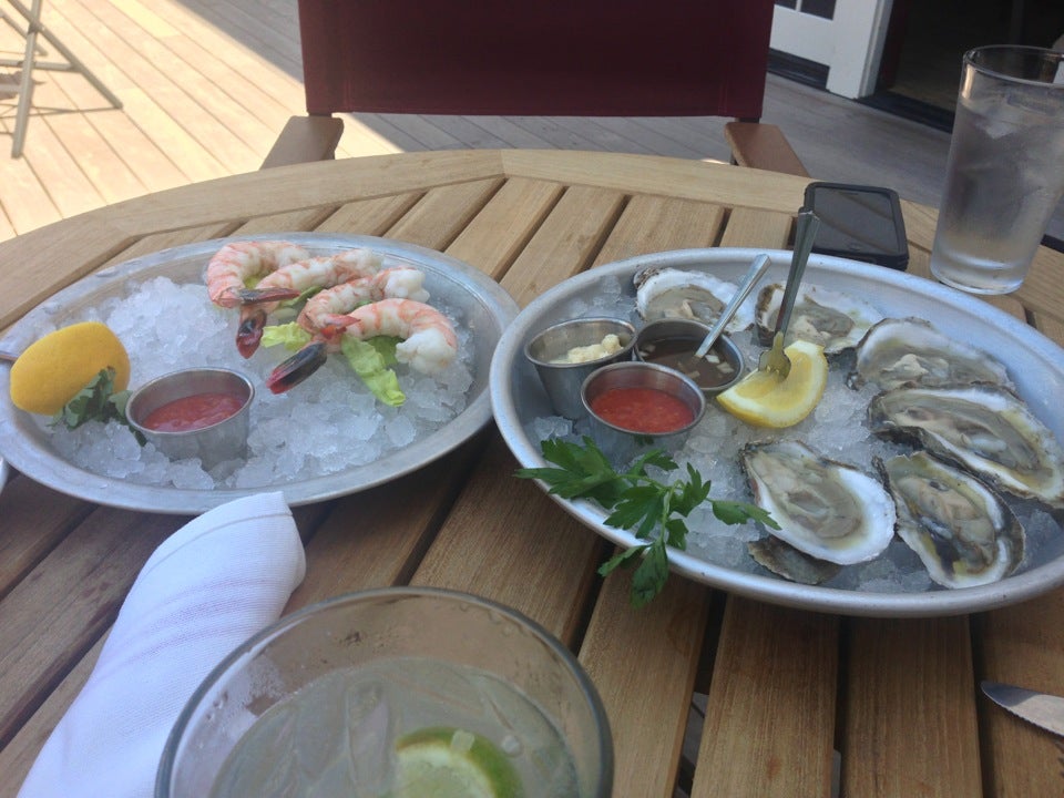 Rhode Island Newport Midtown Oyster Bar photo 7