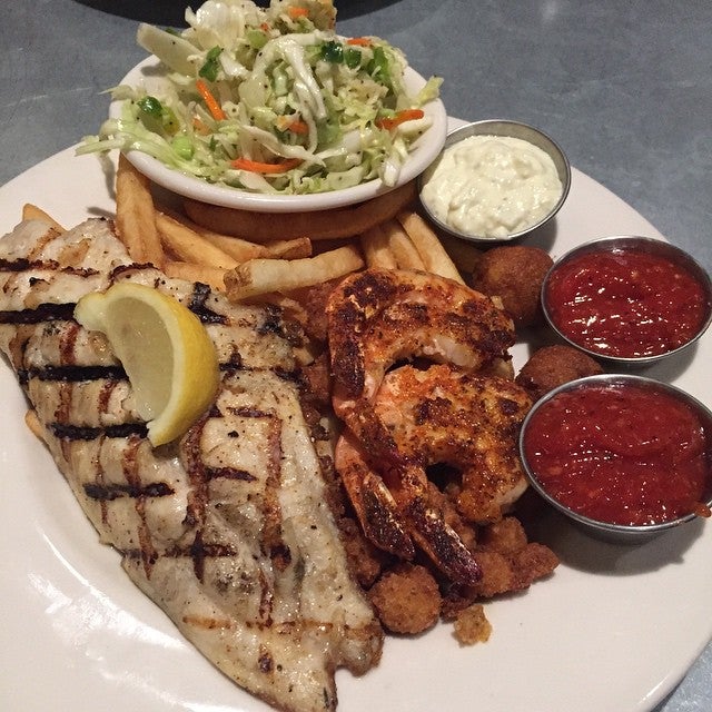 Texas Denton Rockfish Seafood & Grill photo 3