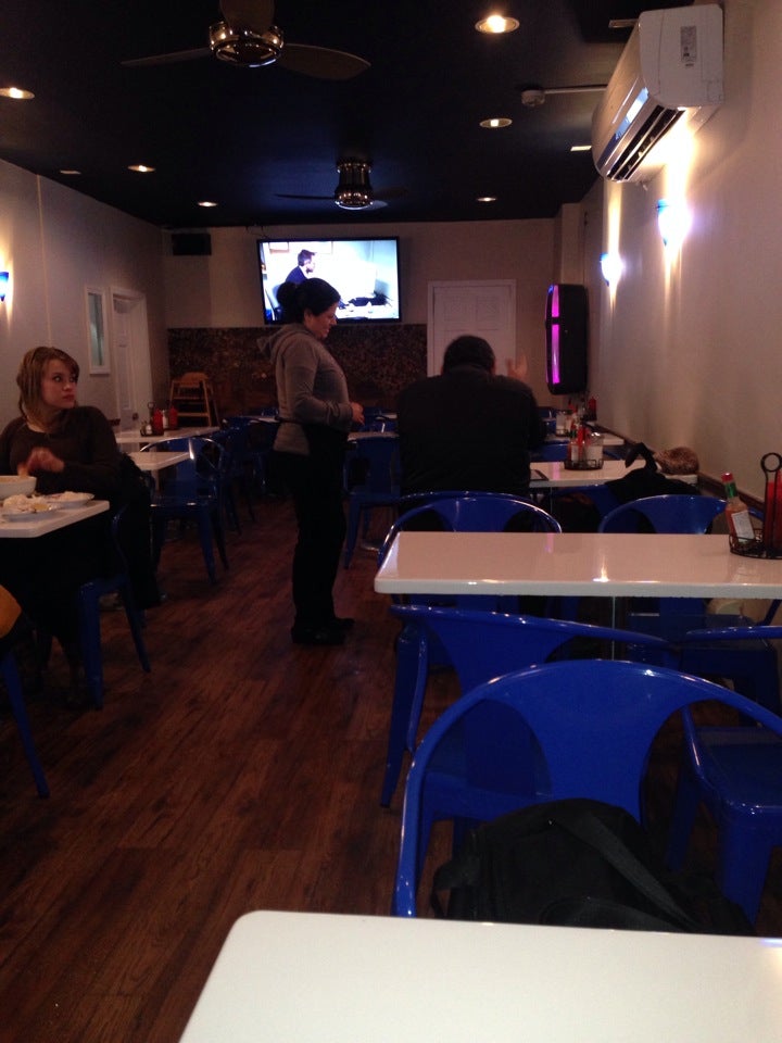 New York Queens Mi Pequeno El Salvador Restaurant photo 3