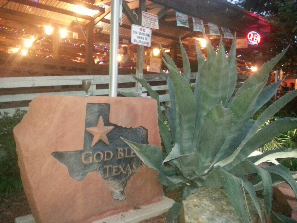 Texas Humble Tin Roof BBQ photo 5