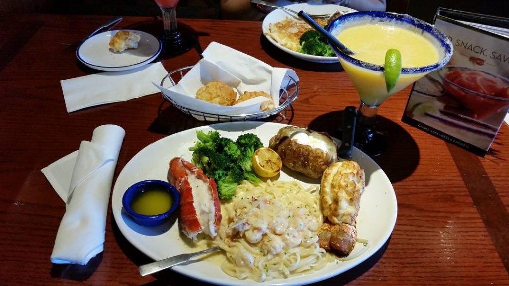 Ohio Grove City Red Lobster photo 3