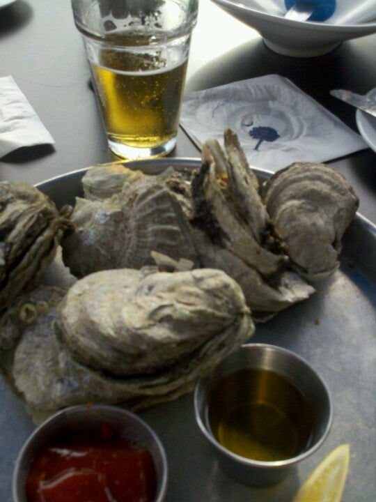 South Carolina Charleston Pearlz Oyster Bar photo 3