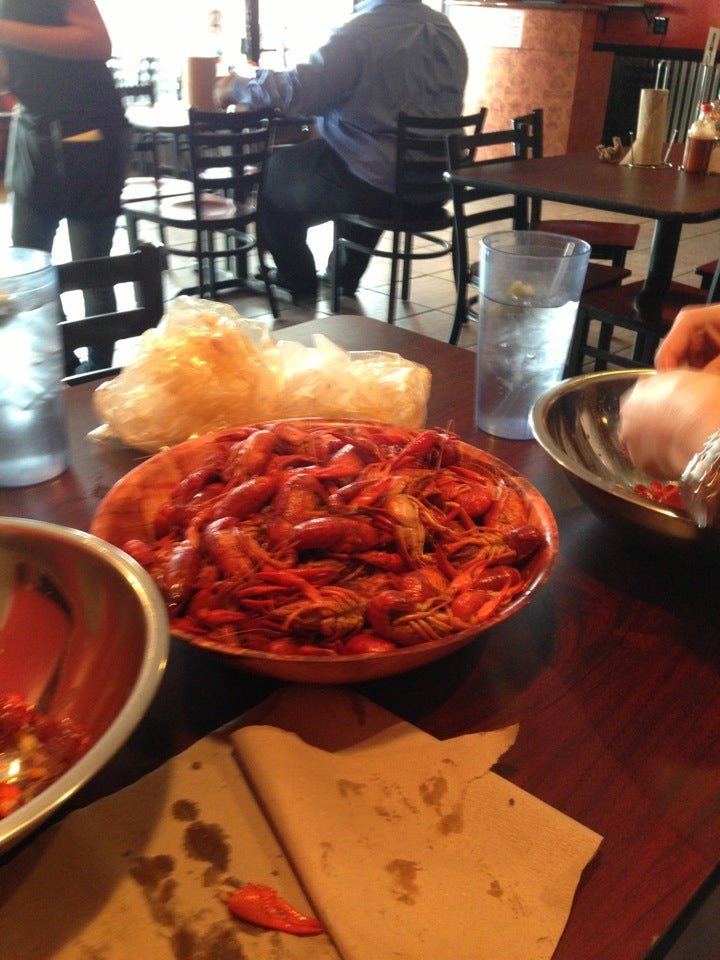 Texas Humble Hank's Famous Cajun Crawfish photo 7