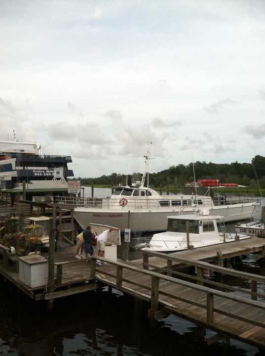 South Carolina North Myrtle Beach Capt Juel's Hurricane Restaurant photo 7