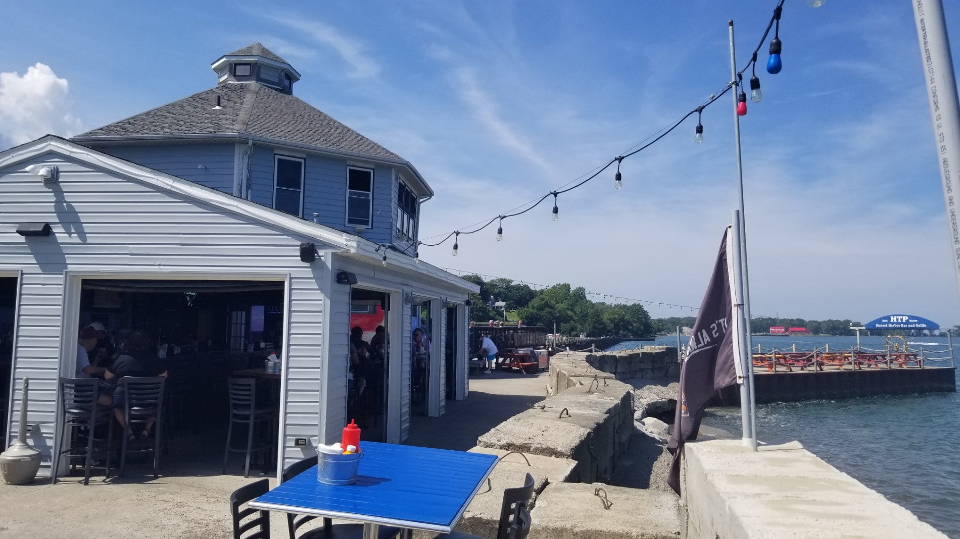 Ohio Mentor Sunset Harbor Bar and Grille photo 3