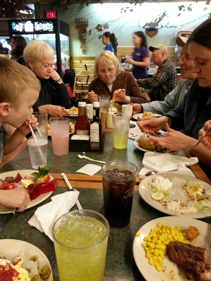 Wisconsin La Crosse North Country Steak Buffet photo 3