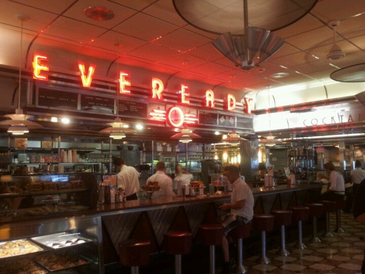 New York Poughkeepsie Eveready Diner photo 3