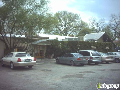 Texas New Braunfels Huisache Grill photo 3