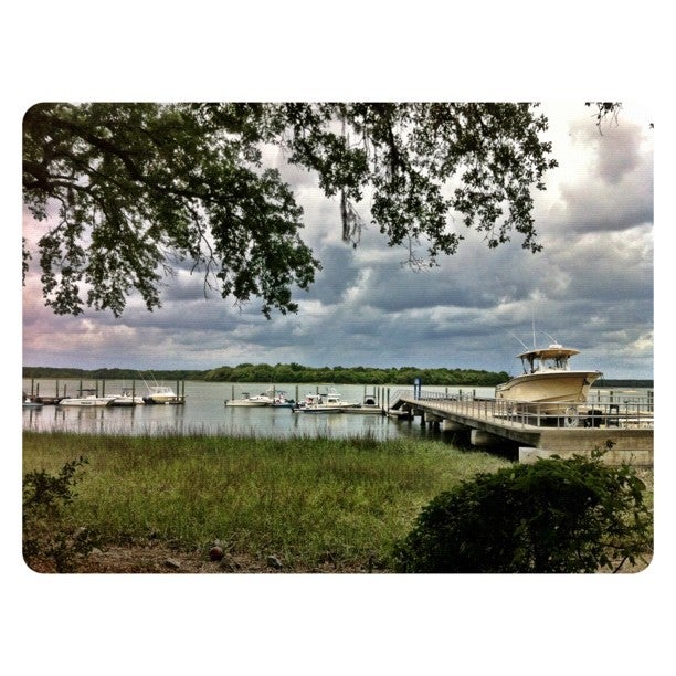 South Carolina Beaufort Skull Creek Boathouse photo 3